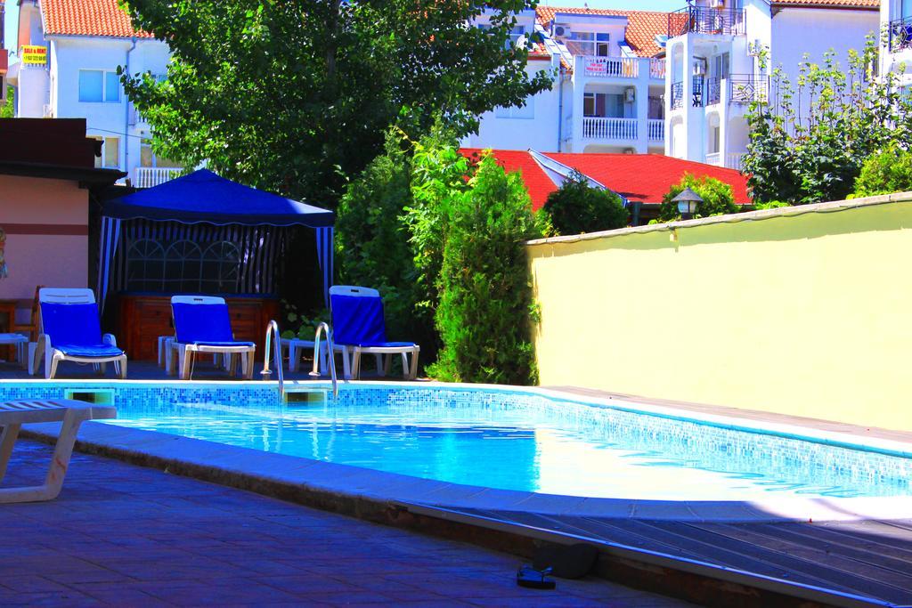 Ryor Hotel Slăntjev Brjag Exteriör bild